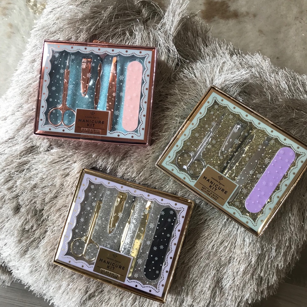Gold Manicure Set